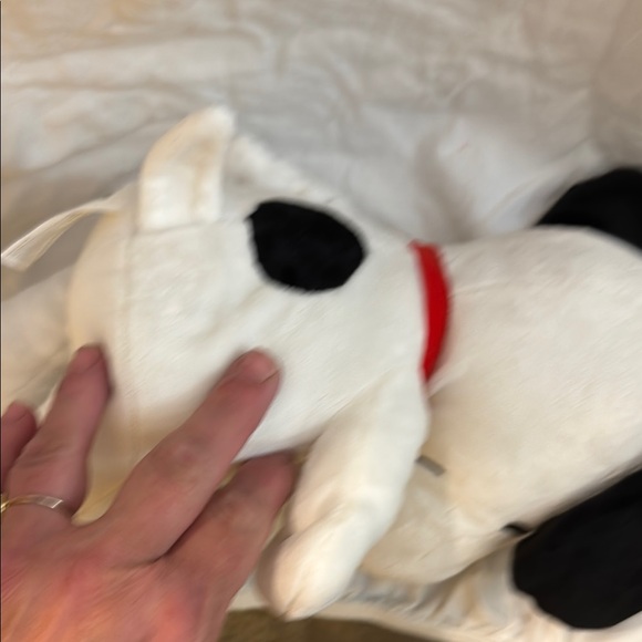 Classic White and Black Stuffed Snoopy Toy - Picture 13 of 13